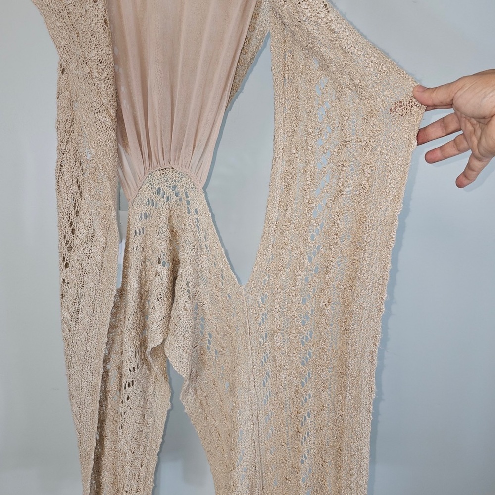 BCBGMAXAZRIA Knit crochet Cover. topper XL - Picture 3 of 7